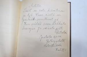 Muistoja Turun Kristillisestä Kansanopistosta, Aili Ester Kakkonen -muistokirja opistoajalta, etusivulla omakätinen ja signeerattu kirjoitus Olavi Kares...