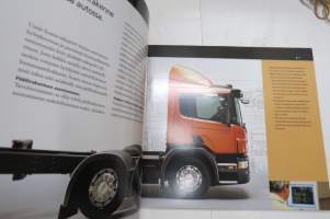 Scania jakeluautot 2005 -myyntiesite / sales brochure