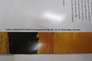 Scania maansiirtoautot 2005 -myyntiesite / sales brochure