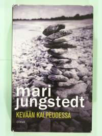 Kevään kalpeudessa