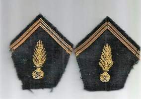 Gendarmerie nationale -Ransakn Santarmilaitos - collar badge kaulusarvomerkit pari
