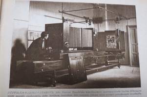 Suomen Kuvalehti 1921 nr 40, kansikuva Hanna Granfelt, Haarlan paperitehdas, Mikä on syvennyspaino, Toivioretki kellariin, tyhjiä tähkiä, Miksi Voutikin läksi, ym.