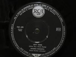 Mauno Kuusisto - Novgorodin laulu / Hyv´yötä. RCA FAS 628