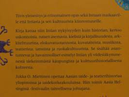 Intia - Kaupunkeja, kulttuureja, historiaa
