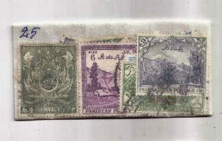 Postimerkki Pakistan 25 eril Postimerkkikauppiaan  70-80- luvulla pakkaamia ei avattu, tarkistettu