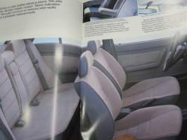 Mazda 323 3-ov. Hatchback / 5-ov. Hatchback / 4-ov. Saloon 1986 -myyntiesite / sales brochure