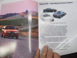 Mazda 626 Hatchback 5-ov. / Sedan 4-ov. / Sport Saloon 2-ov. 1990 -myyntiesite / sales brochure