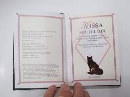 Kissa mietelmiä - viehkeitä kissakuvia ja unohtumattomia ajatuksia kissoista