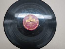 Odeon PLD 168 Kalevi Korpi Kuule mua / Nyt tartu jouseen, mustalainen - savikiekkoäänilevy / 78 rpm record