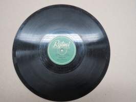 Rytmi VR 6001 Veikko Sato ja Rytmin Polkka-yhtye Maijun kanssa markkinolla / Jannen hanuripolkka -savikiekkoäänilevy / 78 rpm record