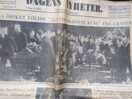 Dagens nyheter 28.8.1945, Hela öriket följde &quot;Ålands okrönte kung&quot; till graven