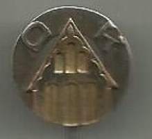 Tunnistamaton  - neulamerkki  rintamerkki vuodelta 1930