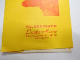 Valokuvaamo Paula Hirsiö, Kemijärvi -valokuva- / negatiivikotelo