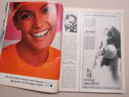 Elle 1968 11. huhtikuu -muotilehti / mode magazine