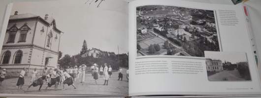 Terveisiä Heinolasta Historia elää postikorteissa
