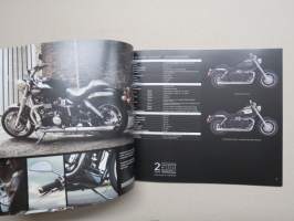 Triumph 2009 cruisers motorcycles / moottoripyörät - myyntiesite / sales brochure