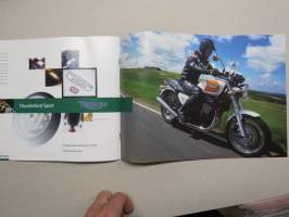 Triumph 2000 classic motorcycles / moottoripyörät - myyntiesite / sales brochure