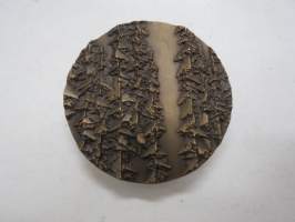 Suomi itsenäisenä 60 vuotta, Terho Sakki -mitali / medal