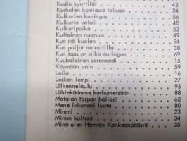 Kippariviisuja - Kipparit 77 - keväällä -78 valmistuneiden Tie- ja vesi-insinöörien laulukirja, laulujen ja &quot;kipparien&quot; nimet näkyvät kohteen kuvissa