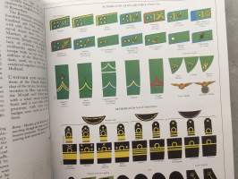 The armed forces of world war II - Uniforms, insignia &amp; organisation