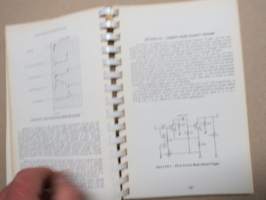 Motorola high-speed switching transistor handbook - transistor theory, worst-case circuit design, applications