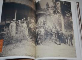 Susijahdista kilpa-ammuntaan  Pohjois-Hämeen ampujat 125 vuotta