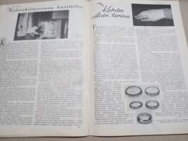 Kotiliesi 1934 nr 1, kansikuva Rudolf Koivu, Uudenvuoden rukous, Taideteollisuusnäyttelyn huonekaluja, Elämä ja syntyminen, Tänä talvena hiihdetään, Jouluvieras, ym.