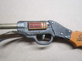 &quot;Shotgun&quot; - Made in Japan, lasten leikkiase, aukitaitettavaa mallia