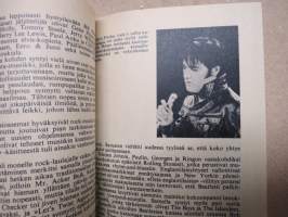 Uusi koululaisen muistikirja 1970-71