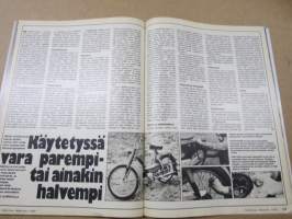 Tekniikan Maailma 1977 nr 7, Täydelliset veneen paikkaus- ja maalaus-ohjeet, Koe ajoissa Mazda 323, Setsemän sortin leijakisa 77, Kanootilla vai kajakilla?, ym.