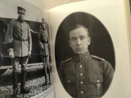 Woldemar Hägglund - Kollaan kenraali