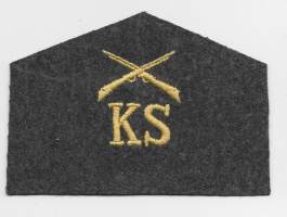 Keski-Suomen rykmentti	1919-1939  -    vanha käyttämätön  joukko-osastotunnus, olkatunnus, hihamerkki sarkaa 1 kpl