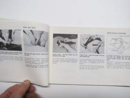 Toyota Corolla Owner´s manual, in english (käyttöohjekirja, englanninkielinen)