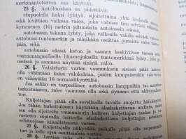 Helsingin kaupungissa harjoitettavan ammattimaisen autobussiliikenteen ohjesääntö / Reglemente för yrkesmässig autobustrafik i Helsingfors stad