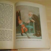 Iltahetkiä ja saturetkiä satuja