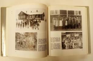Uurainen - Kuukan kappelista nykypäivään 1868 - 1993