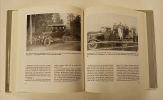 Uurainen - Kuukan kappelista nykypäivään 1868 - 1993