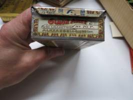 Simon Arzt Egyptian Cigarette Manufactory - Cairo / Alexandria -tupakkapakkaus, peltiä / cigarrette tin package