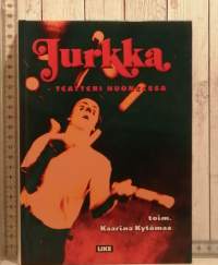 Jurkka-teatteri huoneessa