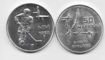 50 markkaa 1982 Jääkiekko MM - hopeaa  pillerissä