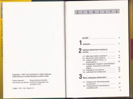 Strateginen johtaminen julkisessa hallinnossa, 1993. Julkisen sektorin murrosvaihe jatkuu ja kyseenalaistaa aikaisemmat johtamisstrategiat ja toimintavat.