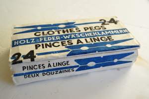 Clothes pegs 24 -puisia pyykkipoikia  - täysi avaamaton tuotepakkaus