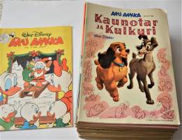 Aku Ankka 1-52 1984 + 52B Kaunotar ja Kulkuri