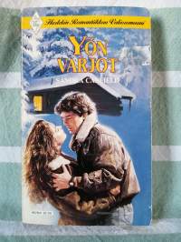 Yön varjot - Harlekin Romantiikkaa Valioromaani