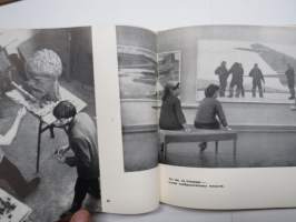 Петрозаводск - Petroskoi - Petrosavodsk 1972 -kuvateos - picture book