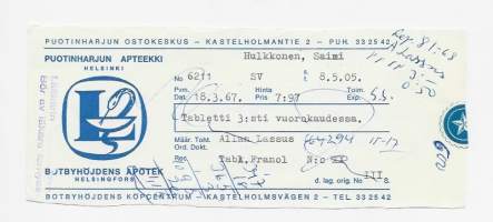 Puotinharjun Apteekki Helsinki , resepti  signatuuri  1967