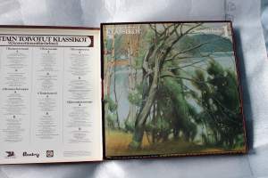 Lauantain toivotut klassikot -  8 LP-levyn kokoelma. 1975. 92 konserttimusiikin helmeä. Uudenveroinen! Katso esiintyjät ja kappaleet alta.