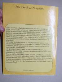 Batiikki ja kynttilöitä - Uusi Ompelu- ja käsityökerho