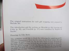Gift Wrapping - Creative Ideas from Japan