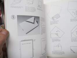 Gift Wrapping - Creative Ideas from Japan